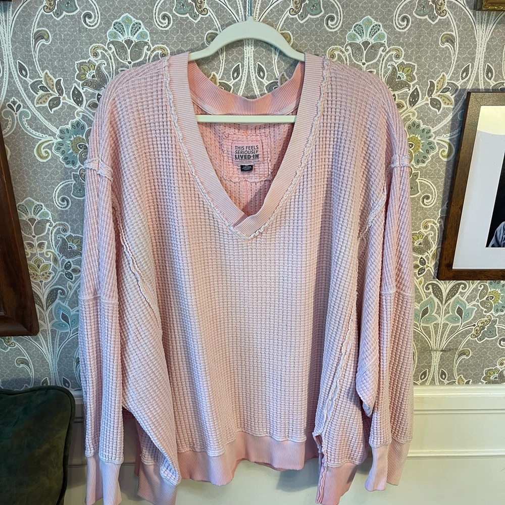 AE Big Hug V-Neck Waffle Sweatshirt